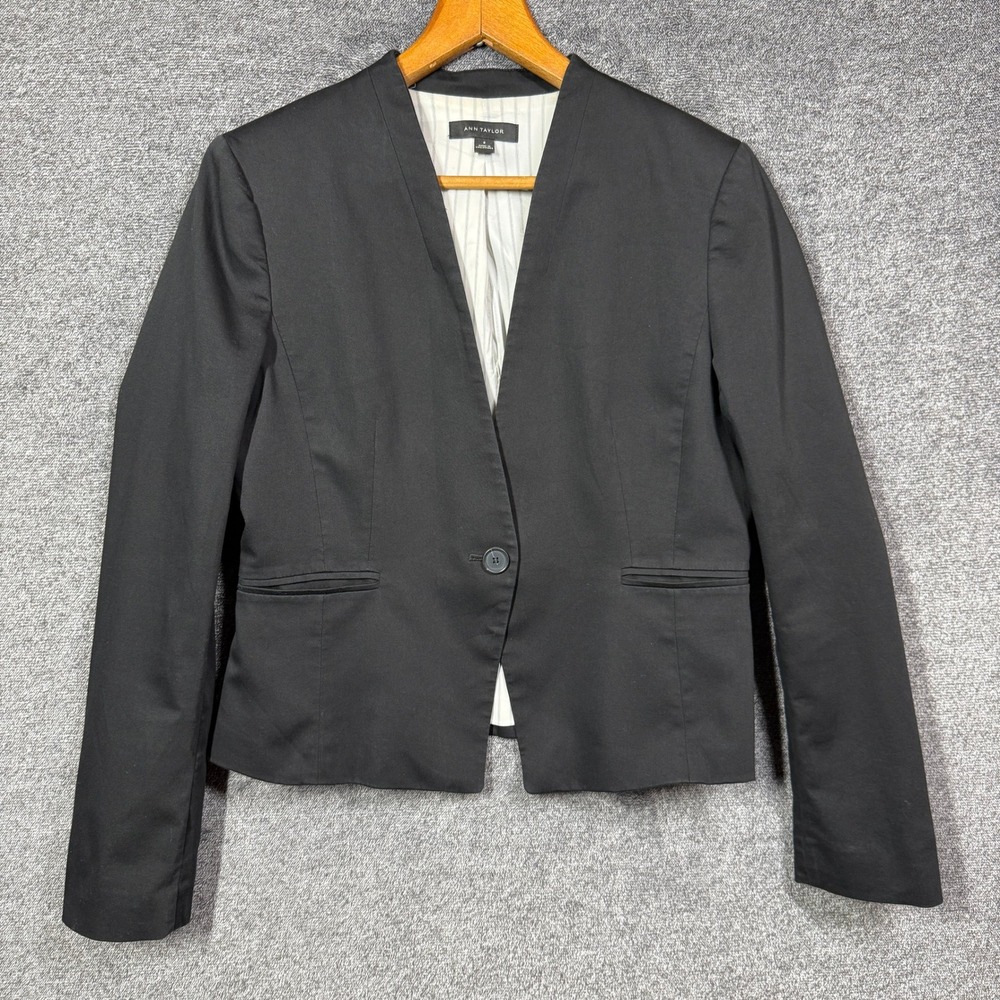Ann Taylor Blazer‎ Womens 8 Black Collarless Single Button Pinstripe Lining